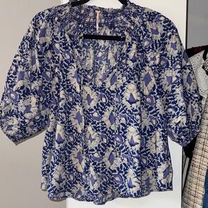 Free People Blue and Cream Floral Women's Top